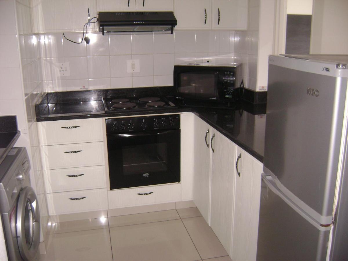 North Beach Durban Apartments 외부 사진