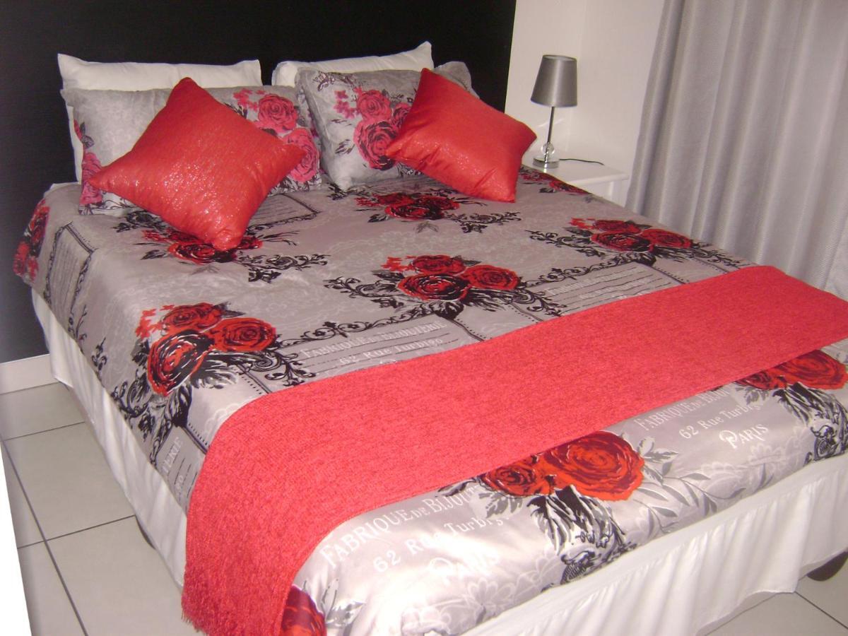 North Beach Durban Apartments 외부 사진