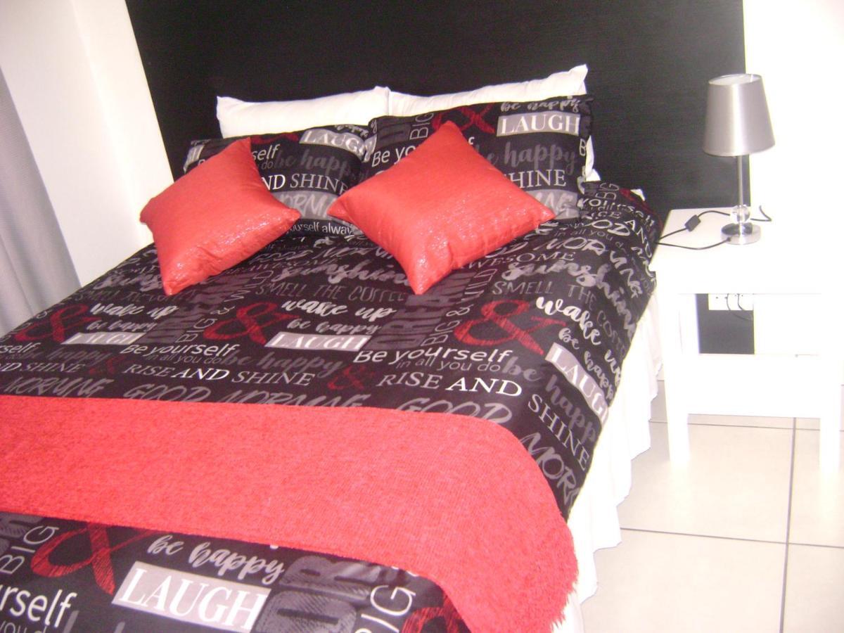 North Beach Durban Apartments 외부 사진